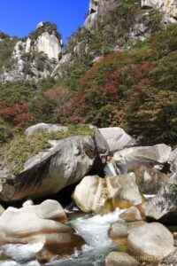 EOS5DsR+EF24-70mmF2.8LⅡUSM 30mm f11 1/40sec ISO100 PLフィルター