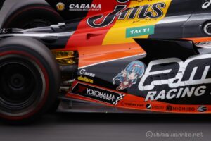 EOS5DsR+EF100-400mmF4.5-5.6L ISⅡUSM+1.4Ⅲ
560mmトリミング大 f10 1/100sec ISO100