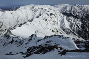 EOS5DsR+EF24-70mmF2.8LⅡUSM 24mm f11 1/250sec ISO100 PLフィルター