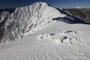 EOS5DsR+EF16-35mmF4L IS USM 16mm f11 1/250sec ISO100 PLフィルター