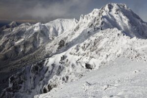 EOS5DsR+EF24-70mmF2.8LⅡUSM 35mm f11 1/125sec ISO100 PLフィルター