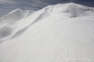 EOS5DsR+EF16-35mmF4L IS USM 16mm f11 1/320sec ISO100 PLフィルター