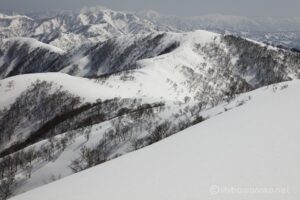 EOS5DsR+EF16-35mmF4L IS USM 70mm f11 1/320sec ISO100 PLフィルター