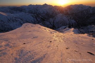 EOS5DsR+EF16-35mmF4L IS USM 16mm f8 1/50sec ISO100 PLフィルター