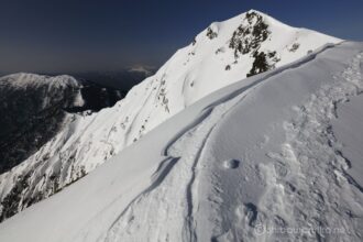 EOS5DsR+EF16-35mmF4L IS USM 16mm f11 1/320sec ISO100 PLフィルター