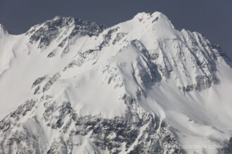 EOS5DsR+EF70-200mmF4L IS USM 200mm f11 1/250sec ISO100 PLフィルター