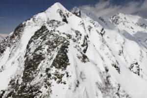 EOS5DsR+EF24-70mmF2.8LⅡUSM 24mm f11 1/320sec ISO100 PLフィルター