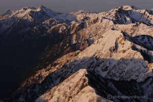 EOS5DsR+EF100-400mmF4.5-5.6L ISⅡUSM 100mm f8 1/100sec ISO100 PLフィルター