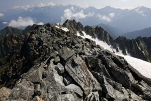 EOS5DsR+EF16-35mmF4L IS USM 16mm f11 1/125sec ISO100 PLフィルター