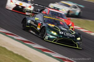 "EOS5DsR+EF100-400mmF4.5-5.6L ISⅡUSM 255mmノートリミング f9 1/125sec ISO100 PLフィルター
"