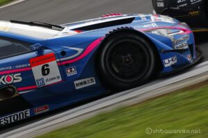 EOS5DsR+EF100-400mmF4.5-5.6L ISⅡUSM 400mmトリミング大 f5.6 1/160sec ISO100