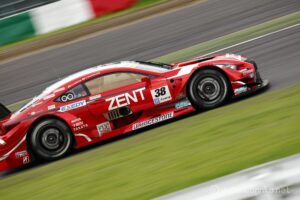 EOS5DsR+EF100-400mmF4.5-5.6L ISⅡUSM 255mmノートリミング f8 1/160sec ISO100