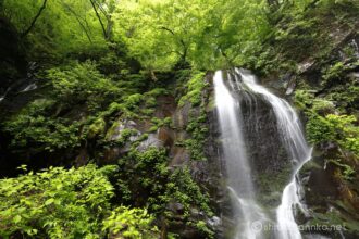 EOS5DsR+EF16-35mmF4L IS USM 16mm f11 1.6sec ISO100 PLフィルター