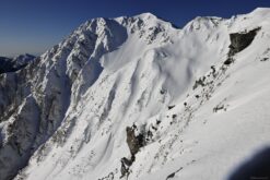 EOS R5+RF24-70mmF2.8L IS USM 24mm f11 1/250sec ISO100 PLフィルター