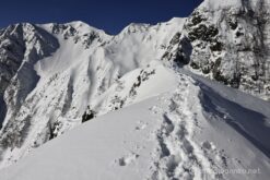 EOS R5+RF24-70mmF2.8L IS USM 24mm f11 1/320sec ISO100 PLフィルター